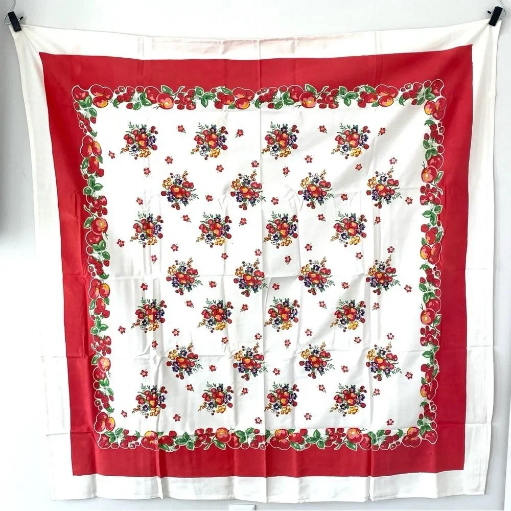 Vintage Fruit Print Cotton Table Cloth 52” x 52” Brand New in Package w/ flaw